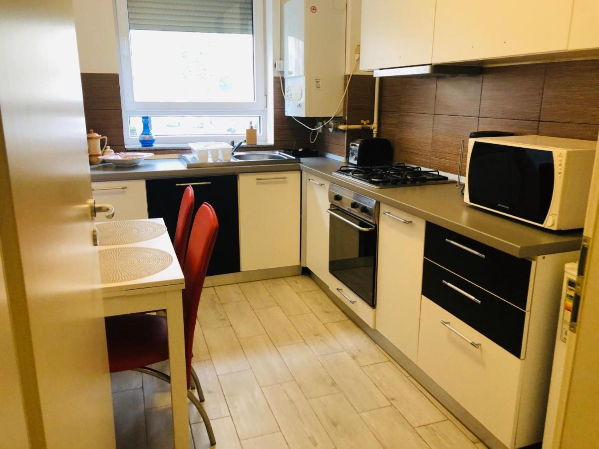 Brasov 3C Delux Apartment Bagian luar foto